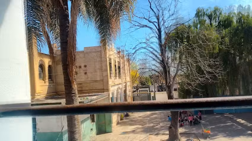 ESCUELA EDUCACI&Oacute;N SECUNDARIA N&deg;79