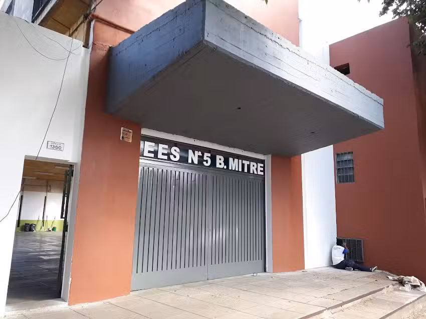 Escuela Educacion Secundaria Nro. 5