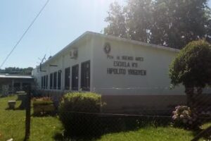 Escuela Egb n&uacute;mero 8 Hip&oacute;lito Yrigoyen