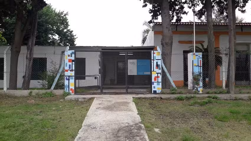 Escuela Ense&ntilde;anza Med&iacute;a NRO 5