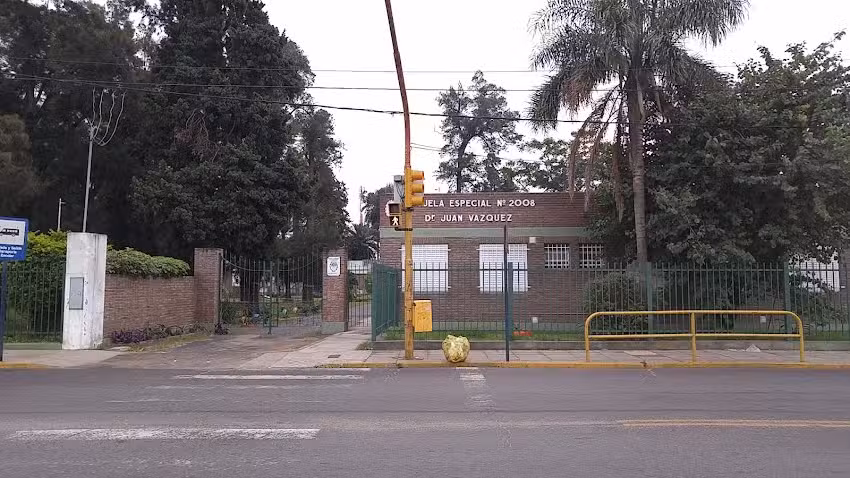 Escuela Especial n&ordm; 2008, Dr. V&aacute;zquez.