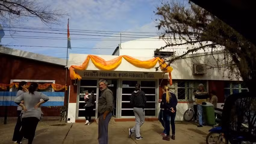 Escuela Federico C Sigel N 6113