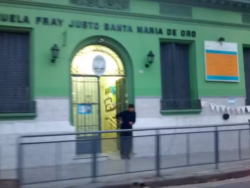 Escuela Fray Justo Santa Mar&iacute;a de Oro No. 16 D.E.14