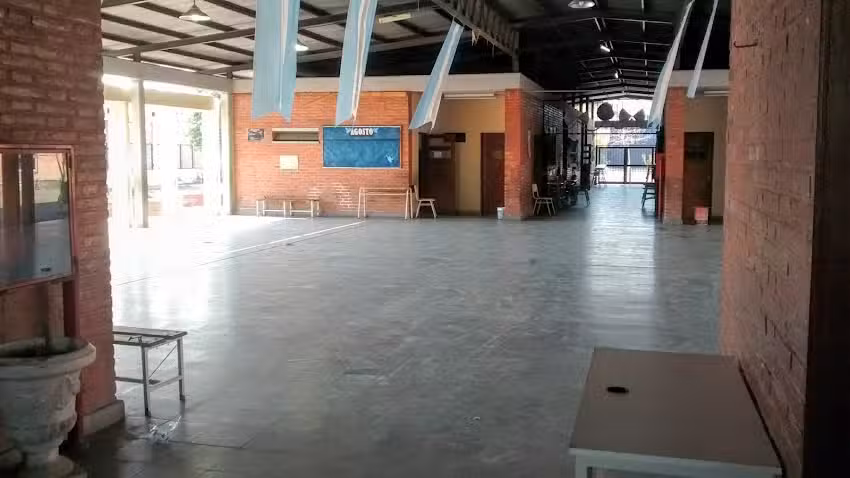 Escuela General Lavalle