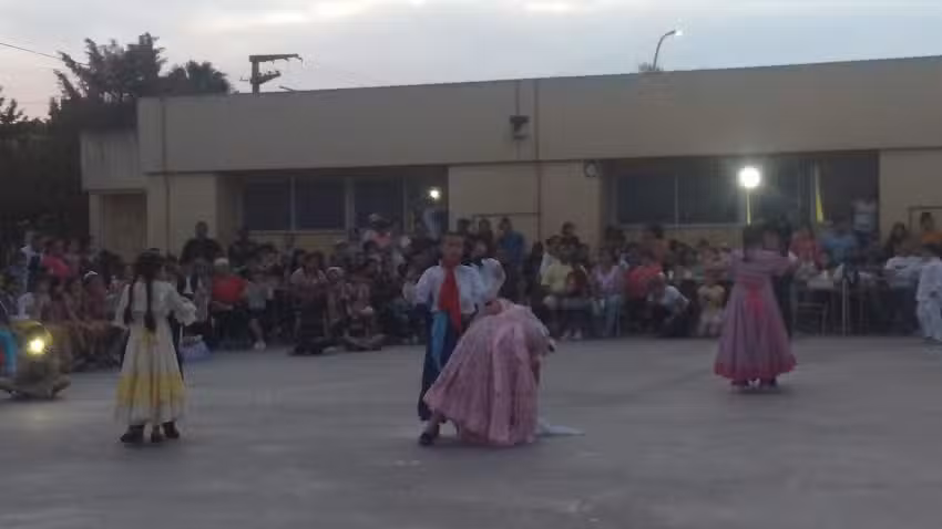 Escuela Heroes De Malvinas