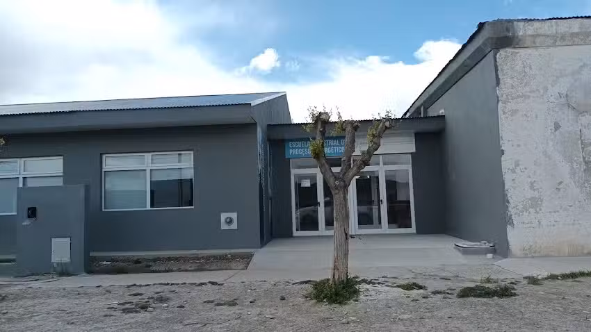 Escuela Industrial En Procesos Energ&eacute;ticos (E.I.P.E)PSC