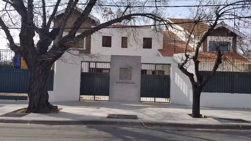 Escuela Italiana XXI de Abril