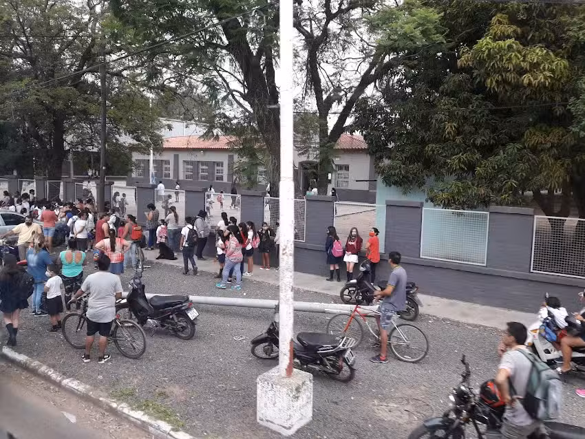 Escuela Jardin De Infantes N&ordm; 28 &Ntilde;emboe