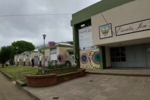 Escuela Jos&eacute; Bernardo Iturraspe