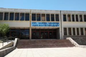 Escuela Juan Bautista Alberdi,Dean Funes