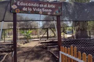 Escuela Magdalena T. de Charles