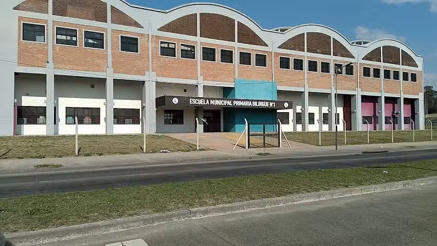 Escuela Municipal Primaria Biling&uuml;e N1 &ldquo;Manuel Lainez&rdquo;