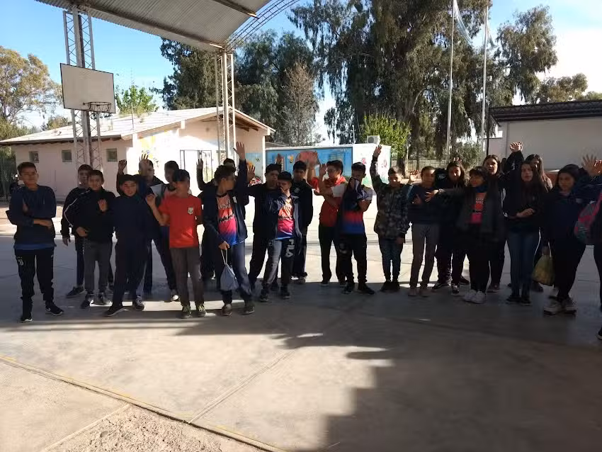 Escuela N 1-142 C&eacute;sar Jos&eacute; Muss&eacute; Y Patricia Prades