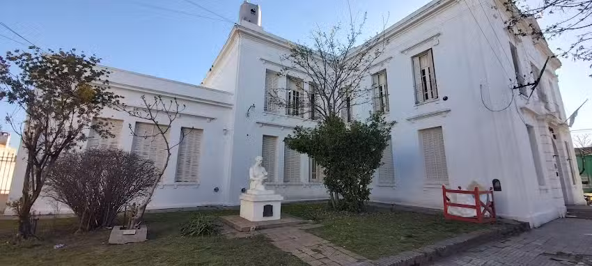 Escuela N #1 Domingo Faustino Sarmiento