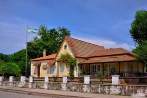 Escuela N 8020 Cooperativa de Provisi&oacute;n de Servicios Educacionales Chicoana LTDA.