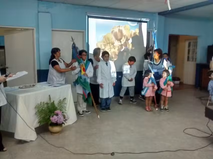Escuela N* 9 El Clavo
