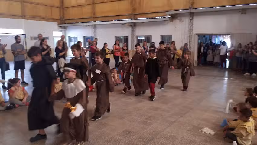 escuela N153 madre de jesus