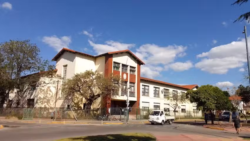 Escuela &ldquo;Naciones Unidas&rdquo; N&ordm; 19 D.E. 15