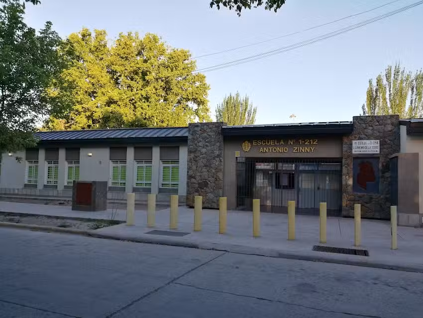 Escuela N&deg; 1-212 Antonio Zinny