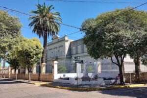 Escuela N° 1 Onesimo Leguizamón