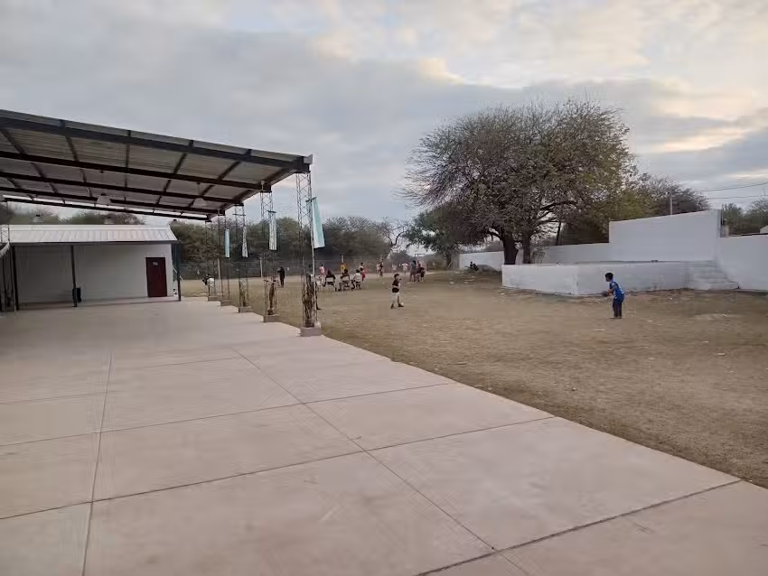 Escuela n&deg; 105 Sauce Bajada