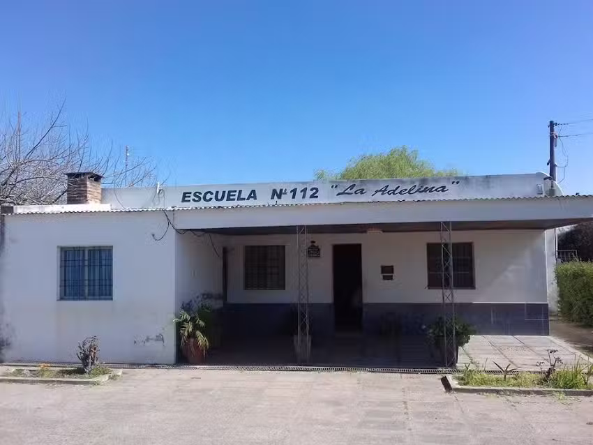 Escuela N&deg; 112 &ldquo;La Adelina&rdquo;