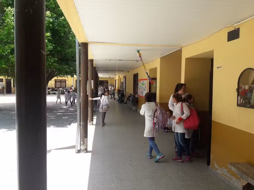 Escuela N&deg; 137