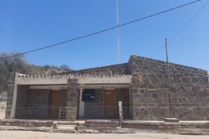 Escuela N° 196 El Cerco “Olegario Pizarro”