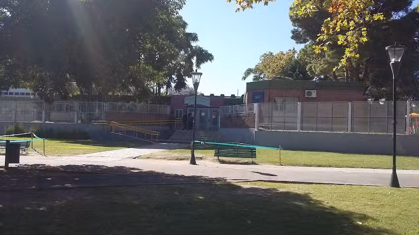 Escuela N&deg; 2 DE 5