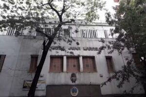 Escuela N&deg; 2 Juan Larrea