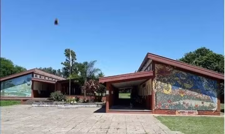 Escuela N&deg; 211 Mar&iacute;a &Aacute;ngela Ter&aacute;n