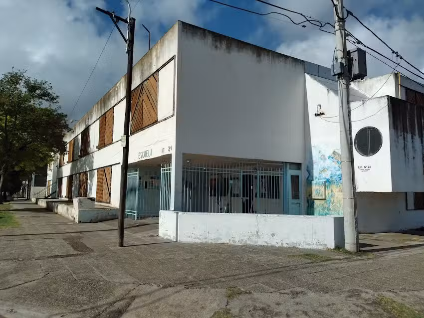 Escuela N&deg; 24
