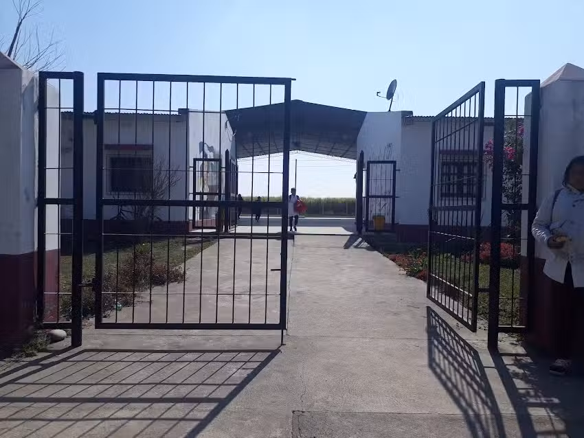 Escuela N&deg; 270 Marinero 1ro. &Aacute;ngel R. Ju&aacute;rez