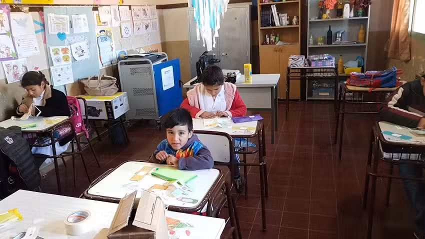 Escuela N&deg; 327 Maestra Parmenia Ojeda De Bustos