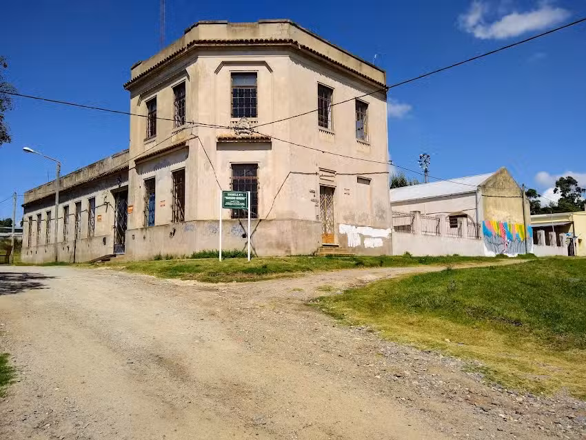 Escuela N&deg; 4 Mariano Moreno