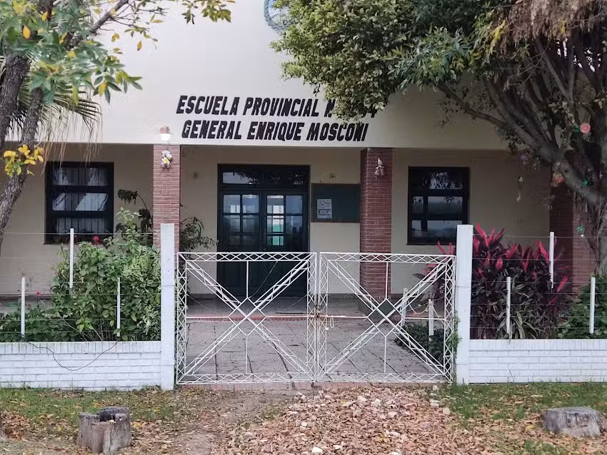 Escuela N&deg; 6254 Gral. Enrique Mosconi (Winkler)