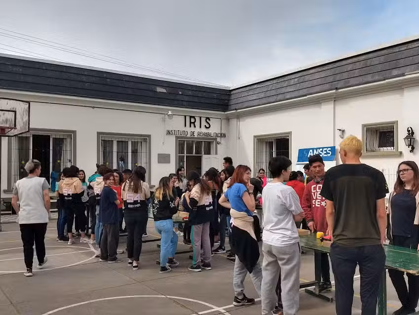 Escuela N&deg; 64P Especial IRIS