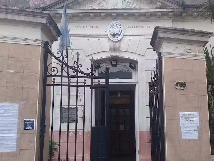 Escuela N&deg; 7 &ndash; Distrito 13