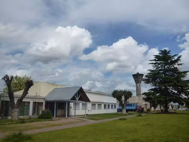 Escuela N&deg; 76 Hnas. Pinto