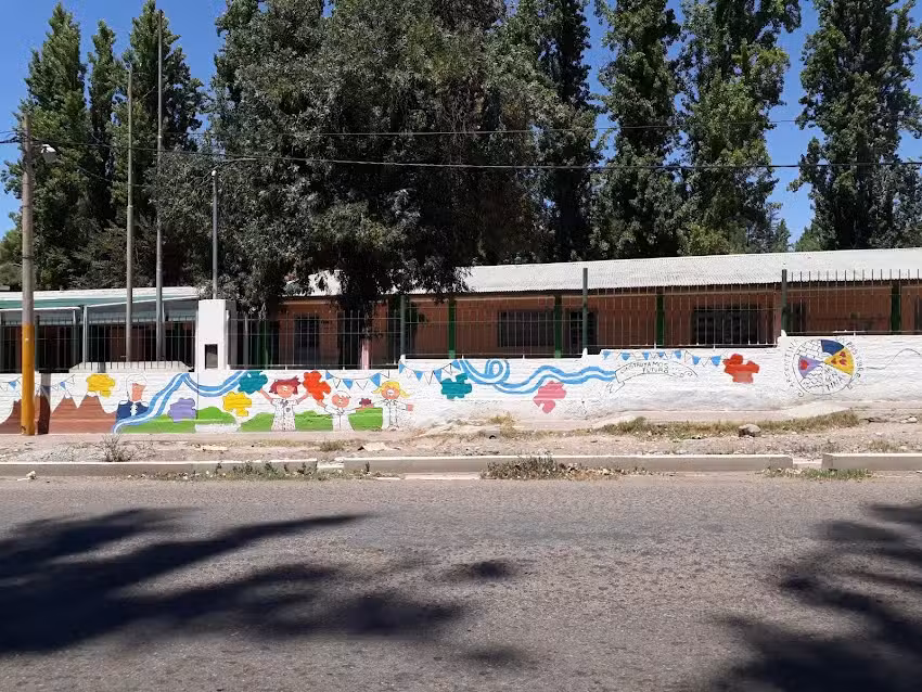 Escuela N&deg;1-167 Cap. Nav&iacute;o Juan Canepa