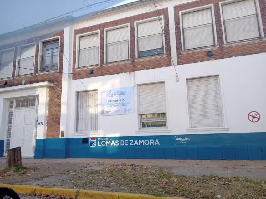 Escuela N&deg;10 &lsquo;Julio Cort&aacute;zar