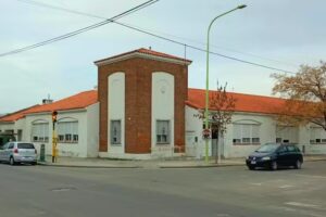Escuela N&deg;34 Jos&eacute; Manuel Estrada y ESB 305