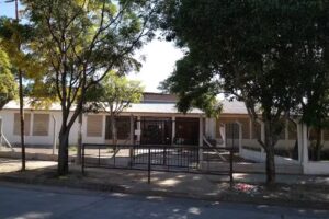 Escuela N&deg;4029 Dr. Nicol&aacute;s Avellaneda instituto de idiomas 7218