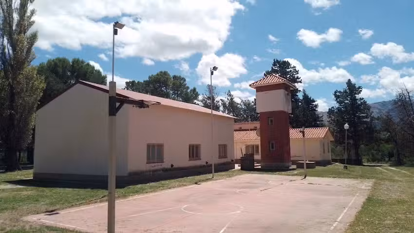 Escuela N&deg;418 Fray Justo Santa Maria de Oro