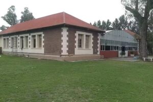 Escuela N°6196 “María Menvielle de Uranga”