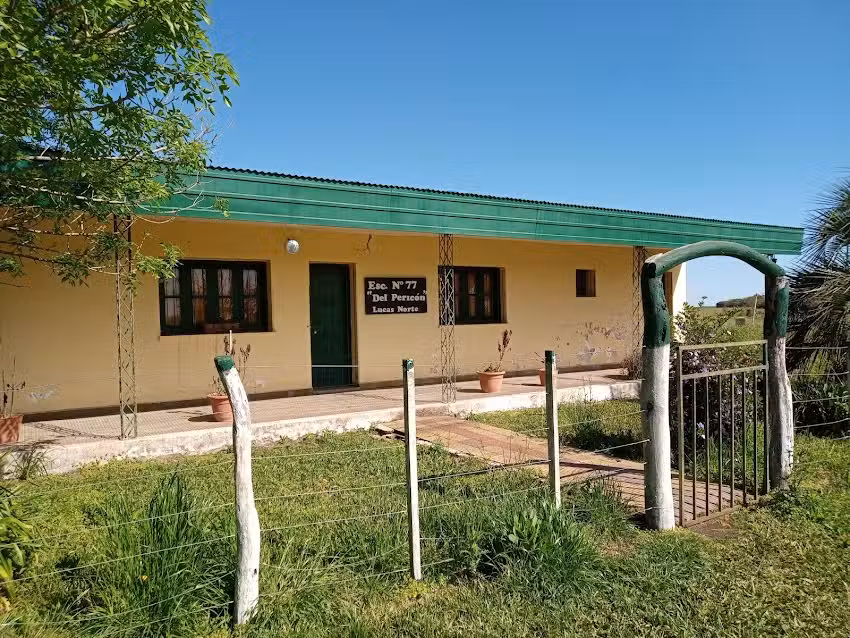 Escuela N&deg;77 del Peric&oacute;n