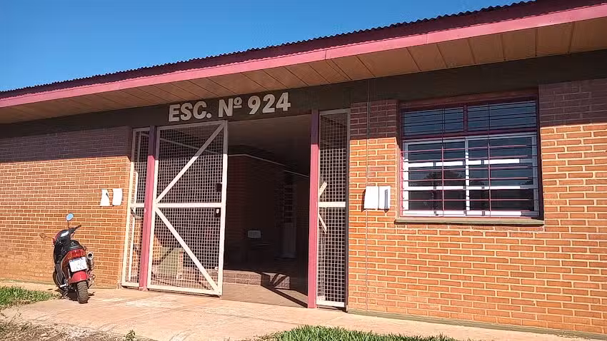 ESCUELA N&deg;924