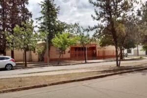 ESCUELA No. 1-609 PERITO Fco. MORENO