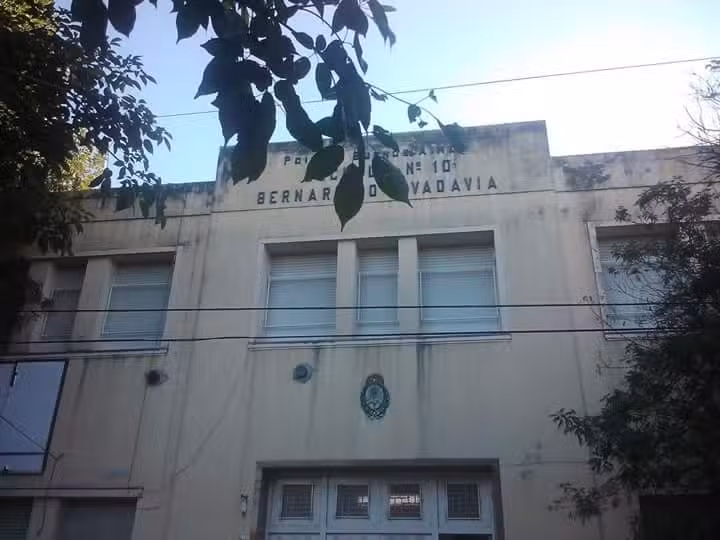 Escuela N&ordm; 10 Bernardino Rivadavia