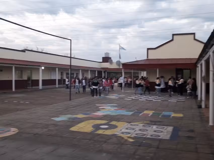 ESCUELA N&ordm; 12 &ldquo;WOLF SCHCOLNIK&rdquo;